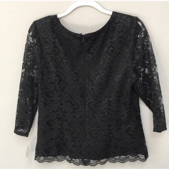 Lace V-Neck Top Size 12P NWT - Picture 2 of 5